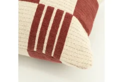 Outlet Sierkussen 250099 burgundy Twist Sierkussens