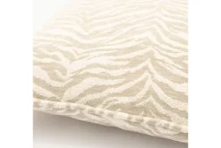 Sierkussens-By-Boo Sierkussen Beige 250374 Tigra