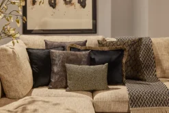 Sierkussens-Claudi Sierkussen Black + Fringe Bronze Astrid |